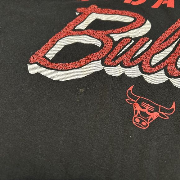 Chicago Bulls Mens XXL Tee NBA All Over Front Print Black Short Sleeve - Picture 8 of 9